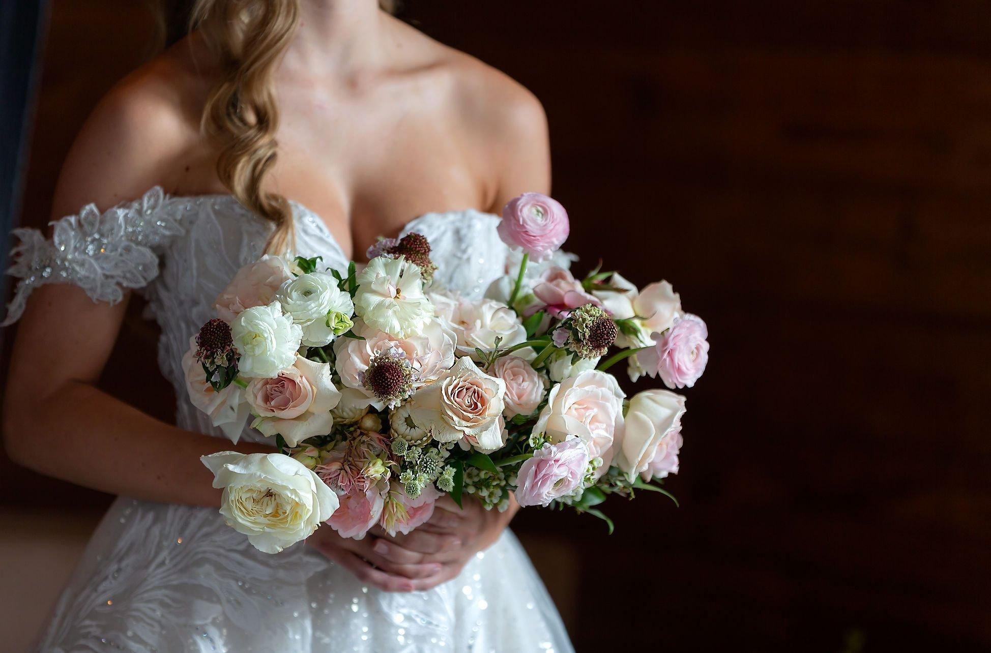 carousel-hero-element image-7