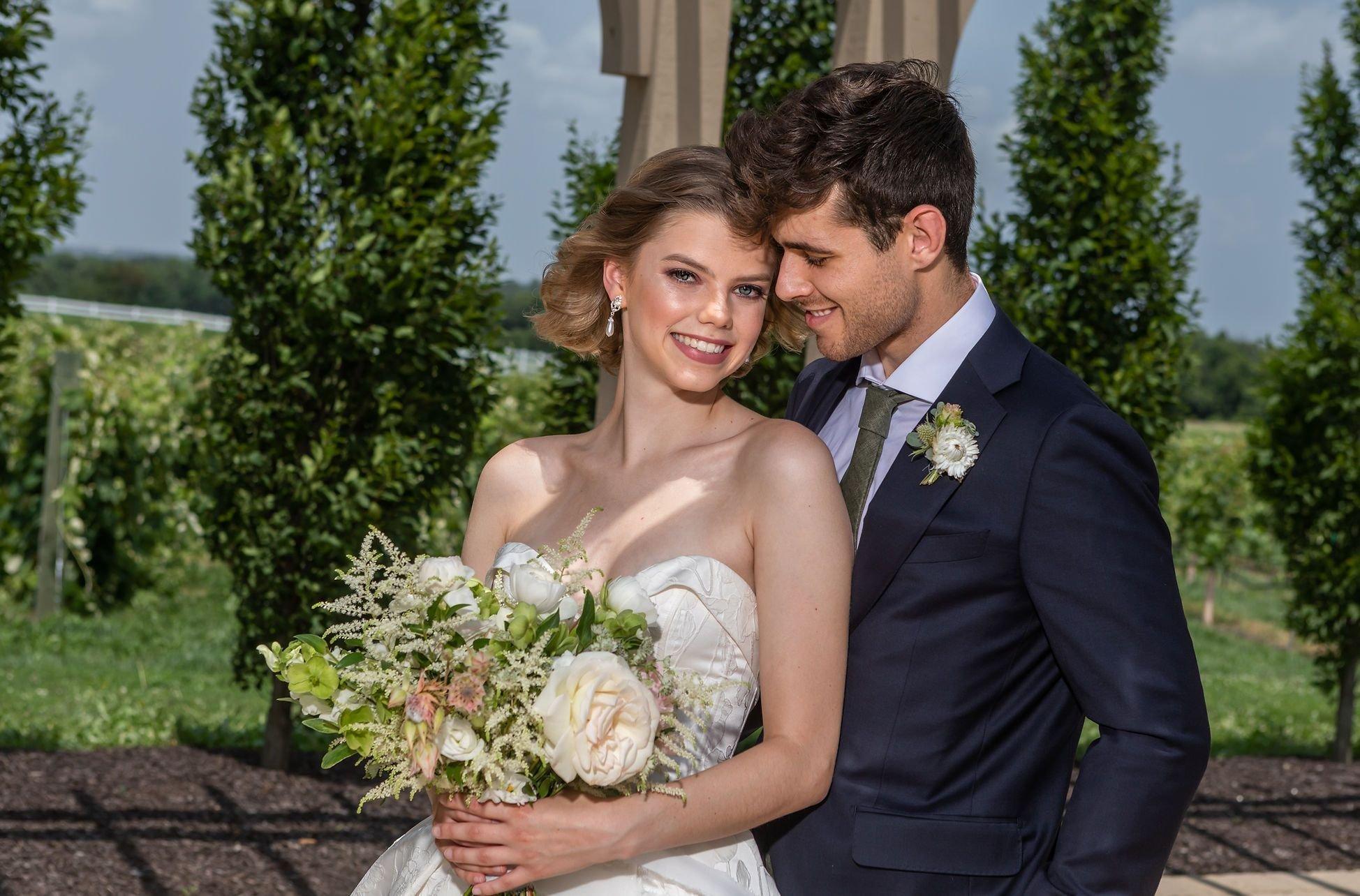 carousel-hero-element image-4