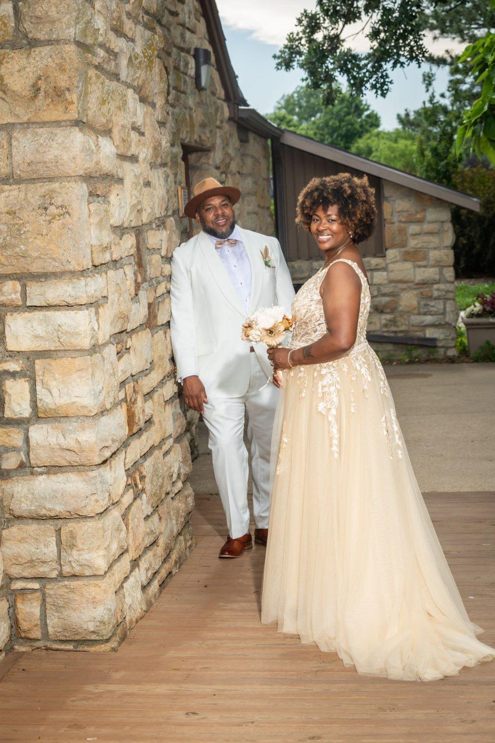 carousel-hero-element image-1